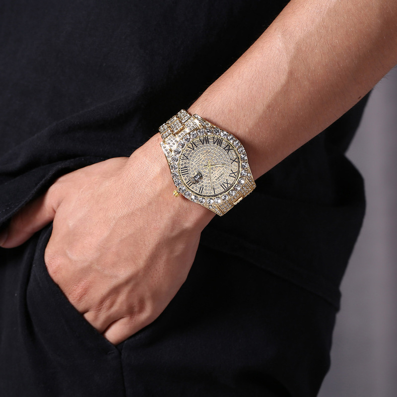 Orologio da Polso da Uomo al Q - Smartwatch Luxury Watches recensione e prezzo
